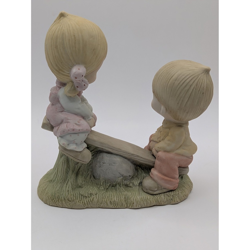 Prescious Moments Figurines Lot Of 3 He Watches -Love One Another-Love Lifted Me - Picture 15 of 16